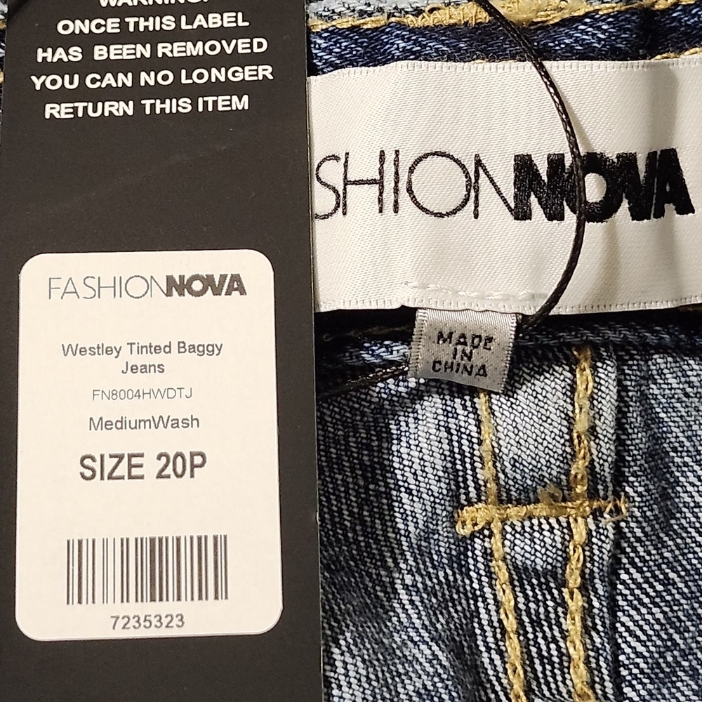 Fashion Nova Blue Distressed Boyfriend Jeans - Picture 7 of 9